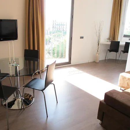Barcelona4seasons - Sagrada Familia Apartmán *