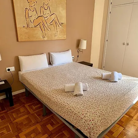 Barcelona4seasons - Sagrada Familia Apartment *